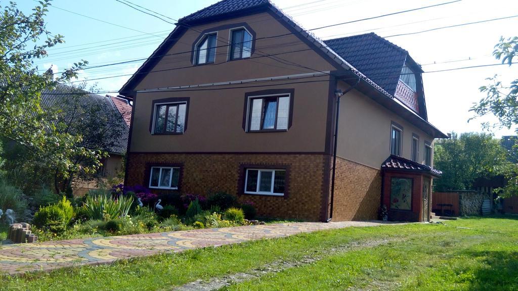 Sadyba Gostynniy Dvir Izky Exterior foto